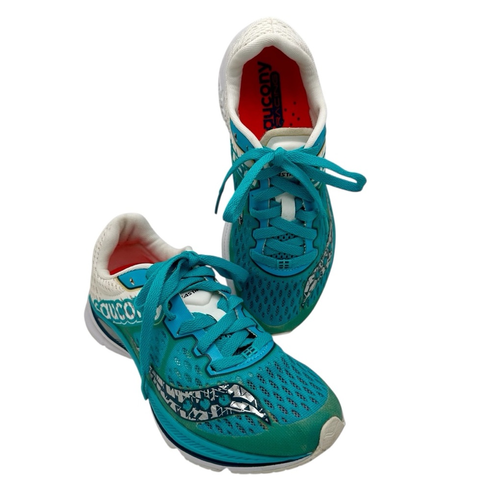 Saucony 19032-2 Racing Fast Witch 8 size 6 womens sneakers Athletic Running